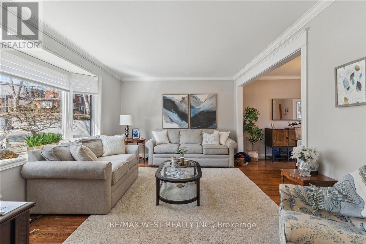 Property at 52 MARY STREET image 3