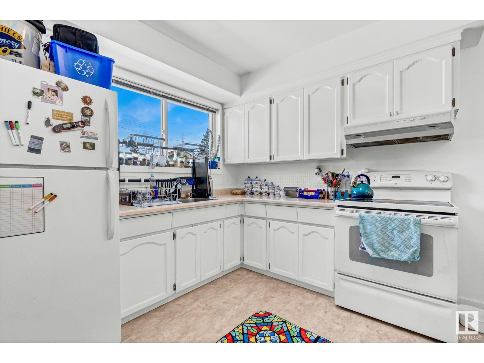 Property at 12824 134 AV NW image 5