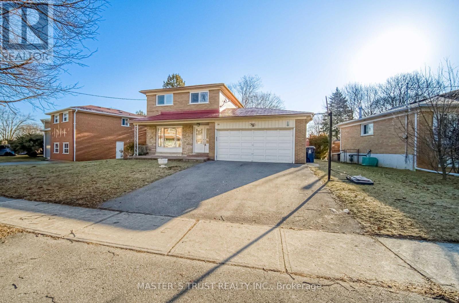 Property at 14 HOUSTON CRESCENT image 1