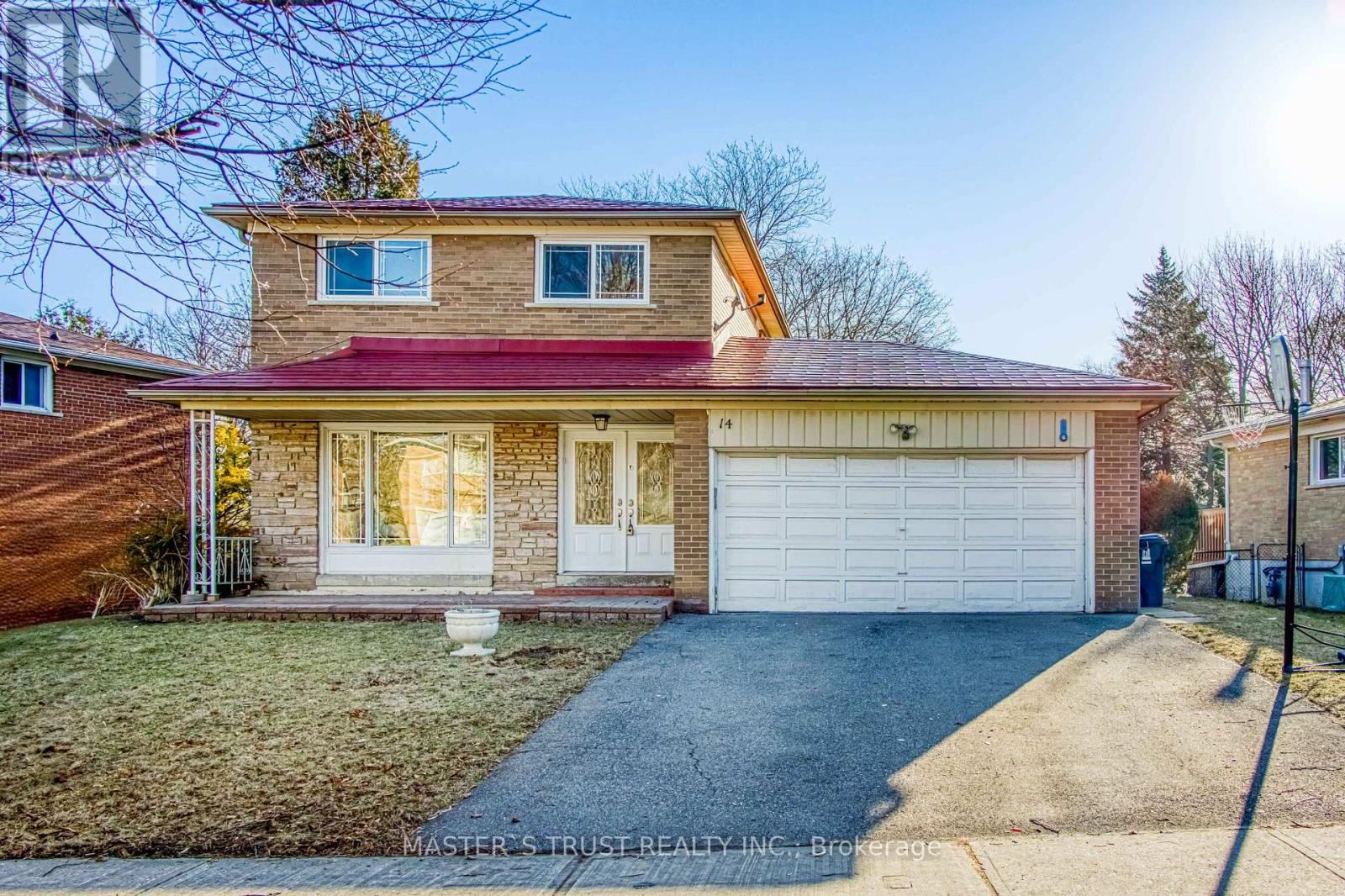 Property at 14 HOUSTON CRESCENT image 2