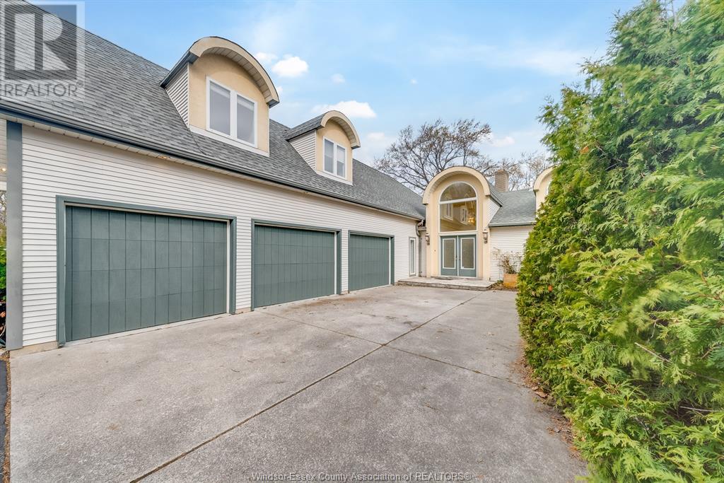 Property at 612 OLD TECUMSEH image 3