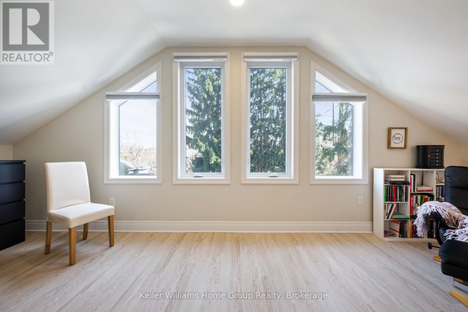 120 Union Street E, Centre Wellington, Ontario  N1M 1V9 - Photo 30 - X12033734