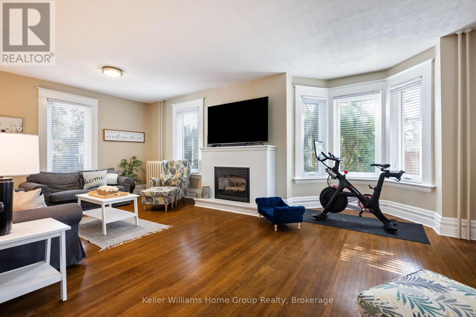 120 Union Street E, Centre Wellington, Ontario  N1M 1V9 - Photo 5 - X12033734