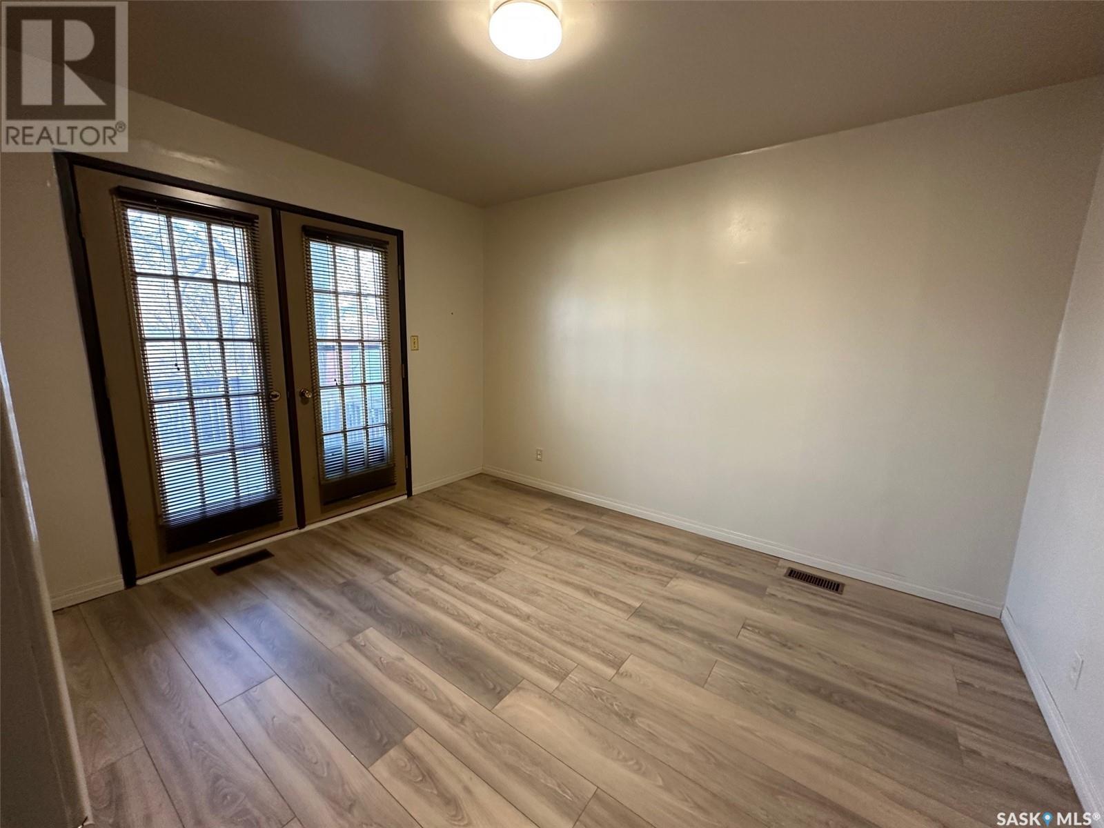 914 George Street, Estevan, Saskatchewan  S4A 1M6 - Photo 13 - SK999363