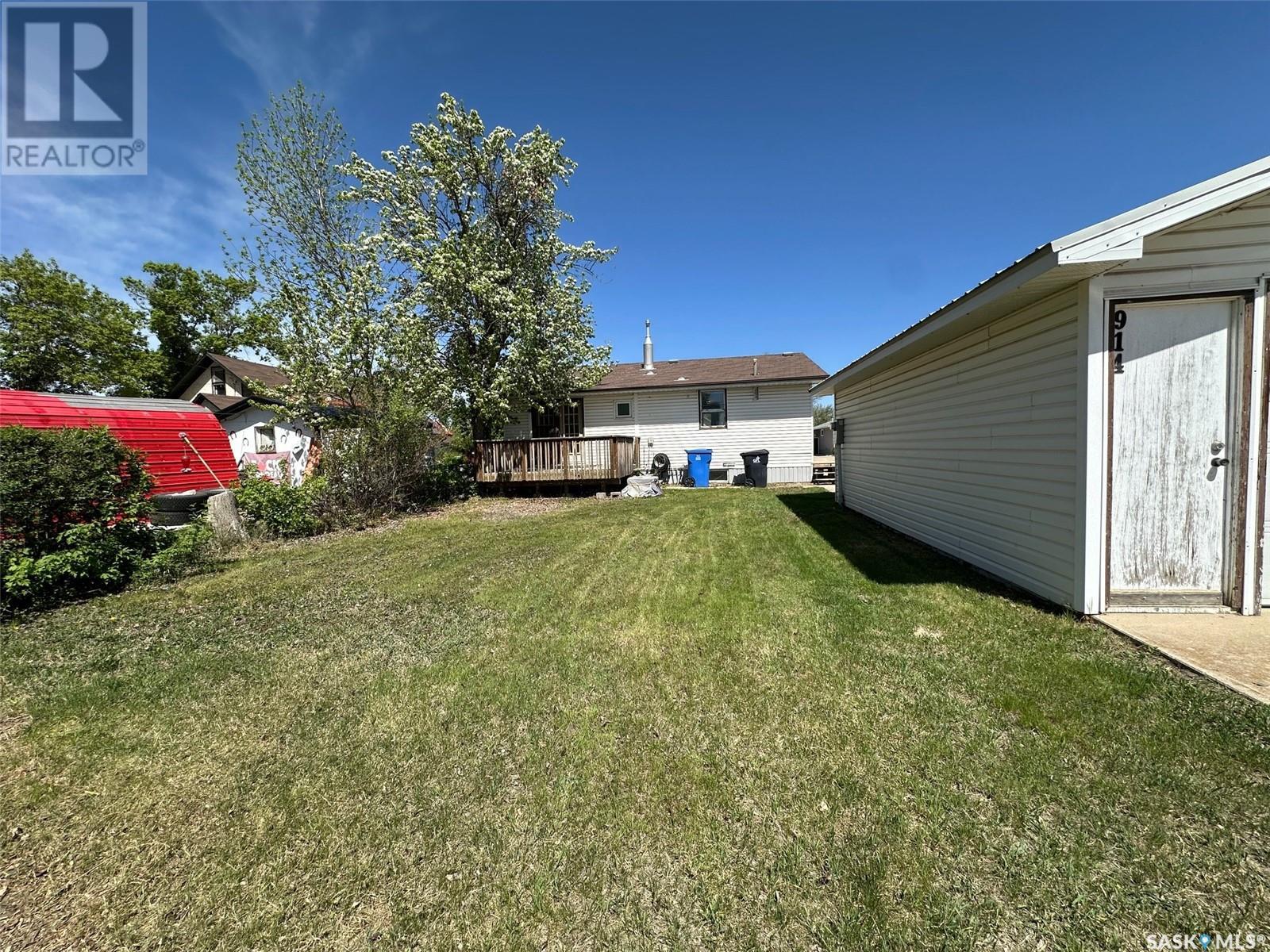 914 George Street, Estevan, Saskatchewan  S4A 1M6 - Photo 27 - SK999363