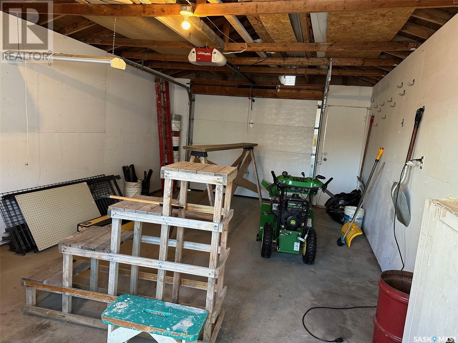 914 George Street, Estevan, Saskatchewan  S4A 1M6 - Photo 31 - SK999363