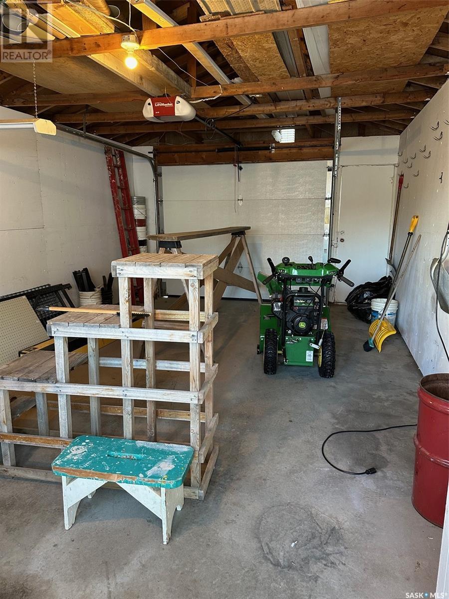 914 George Street, Estevan, Saskatchewan  S4A 1M6 - Photo 32 - SK999363