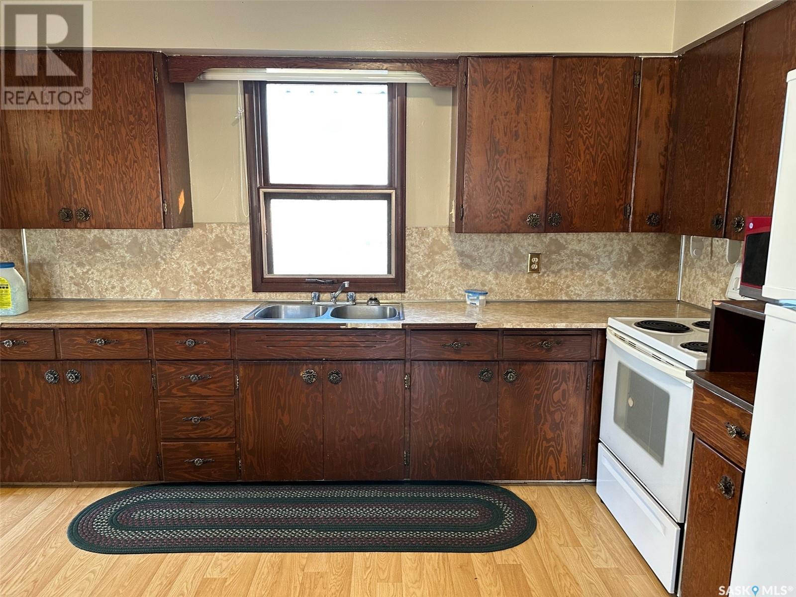 914 George Street, Estevan, Saskatchewan  S4A 1M6 - Photo 6 - SK999363