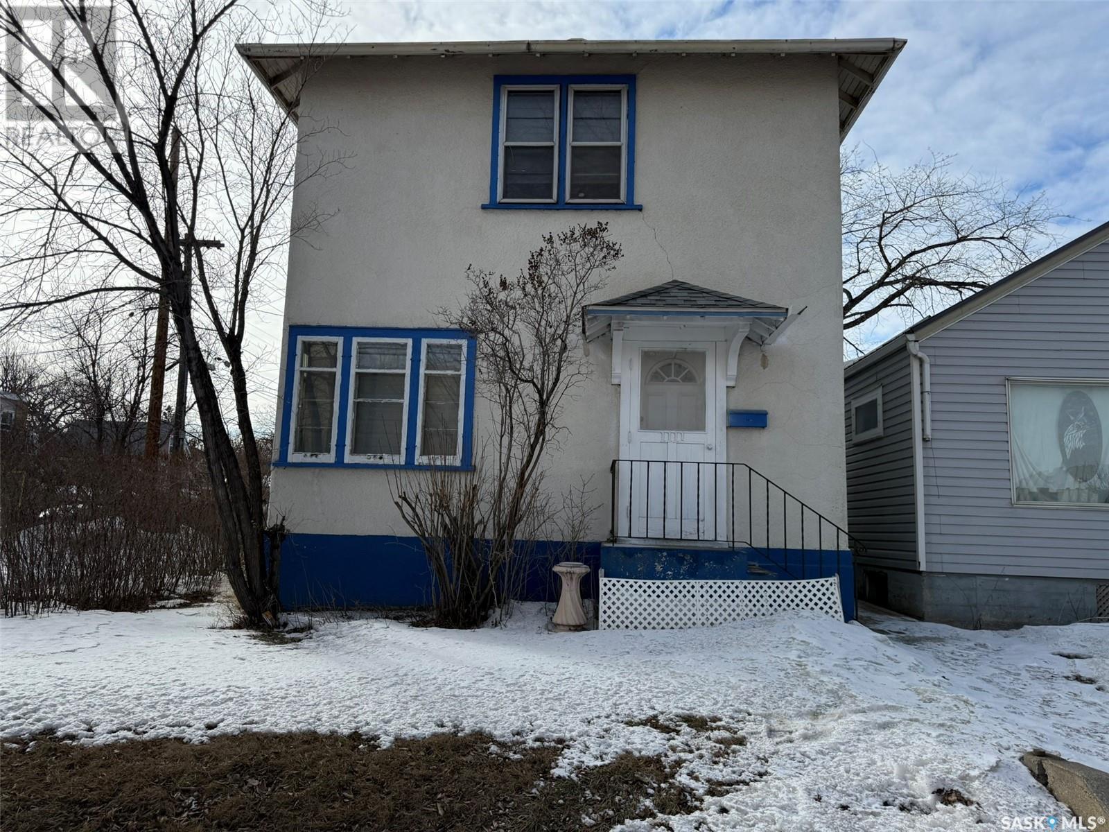 Property at 1111 Idylwyld DRIVE N image 1