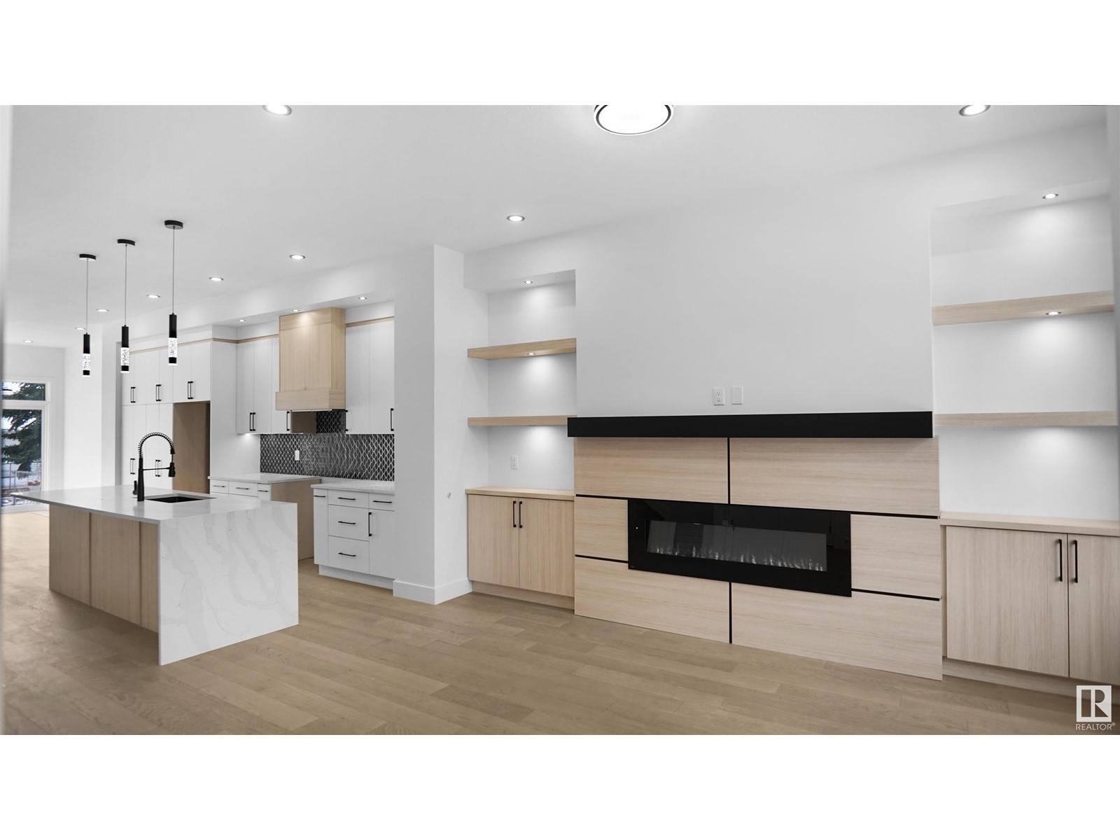 Property at 9317 70 AV NW image 5