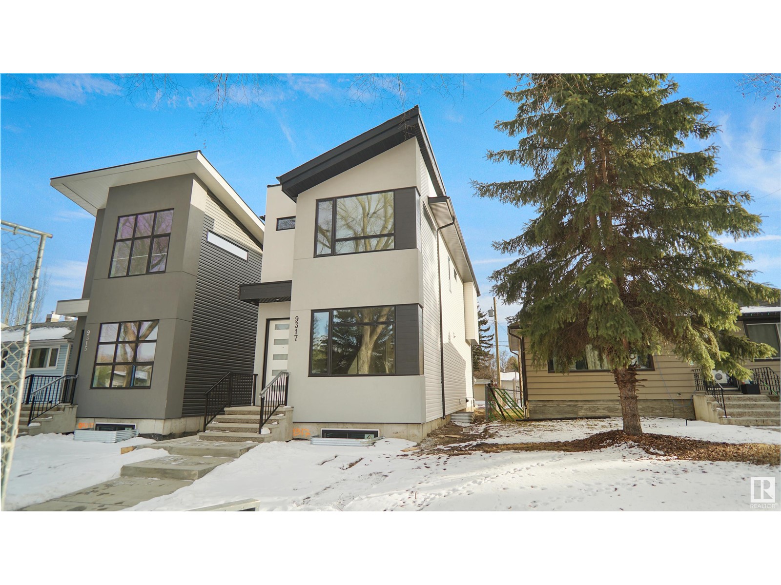 Property at 9317 70 AV NW image 1