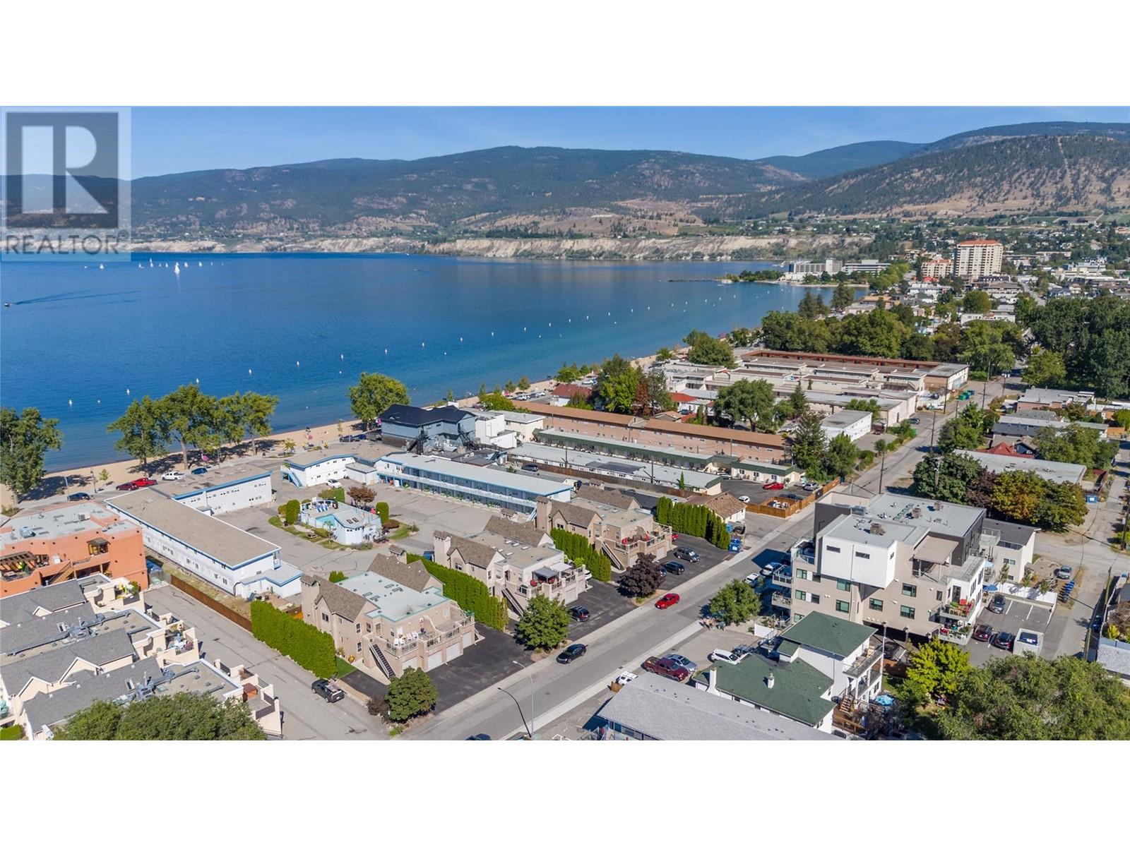 1049 CHURCHILL Avenue Unit# 102, penticton, British Columbia