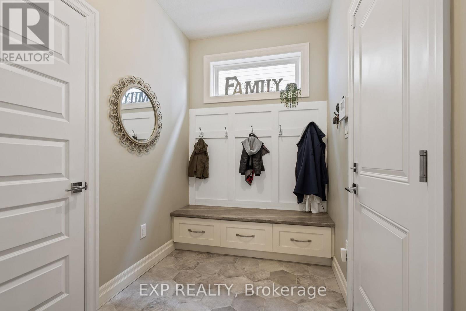 Photo 14 of 50 for 2524 Holbrook Drive