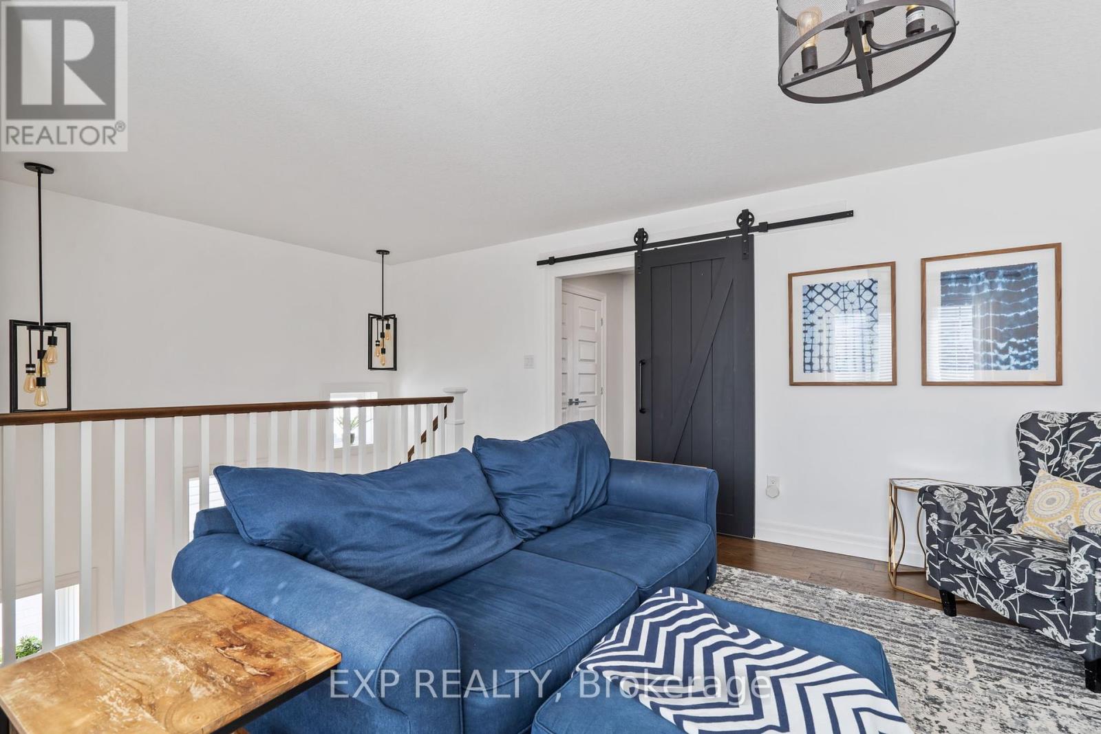 Photo 18 of 50 for 2524 Holbrook Drive