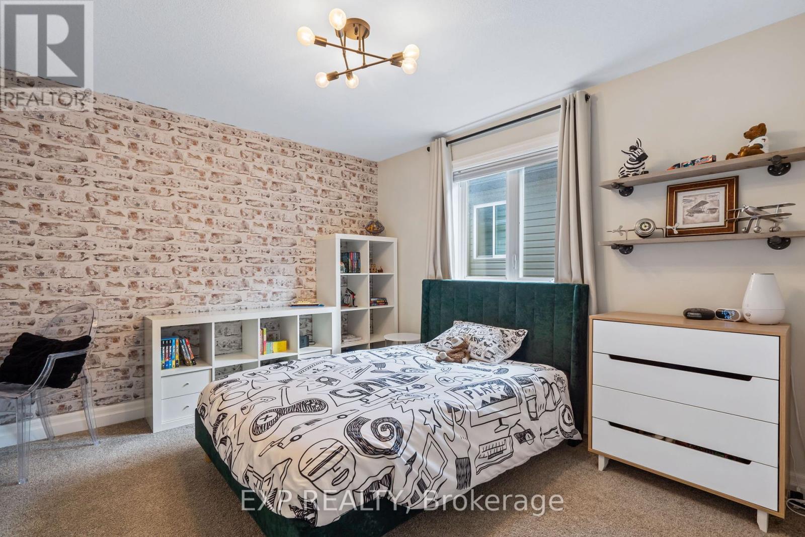 Photo 26 of 50 for 2524 Holbrook Drive