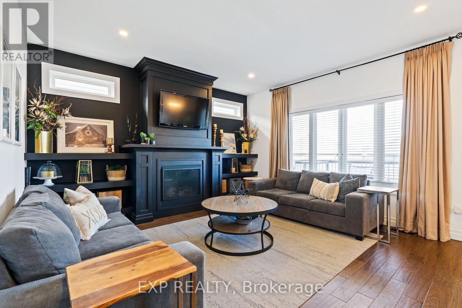 Photo 6 of 50 for 2524 Holbrook Drive