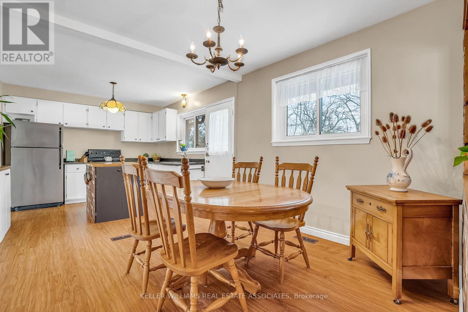 1413 Ludbrook Court, Mississauga, Ontario  L5J 3P2 - Photo 14 - W11966950