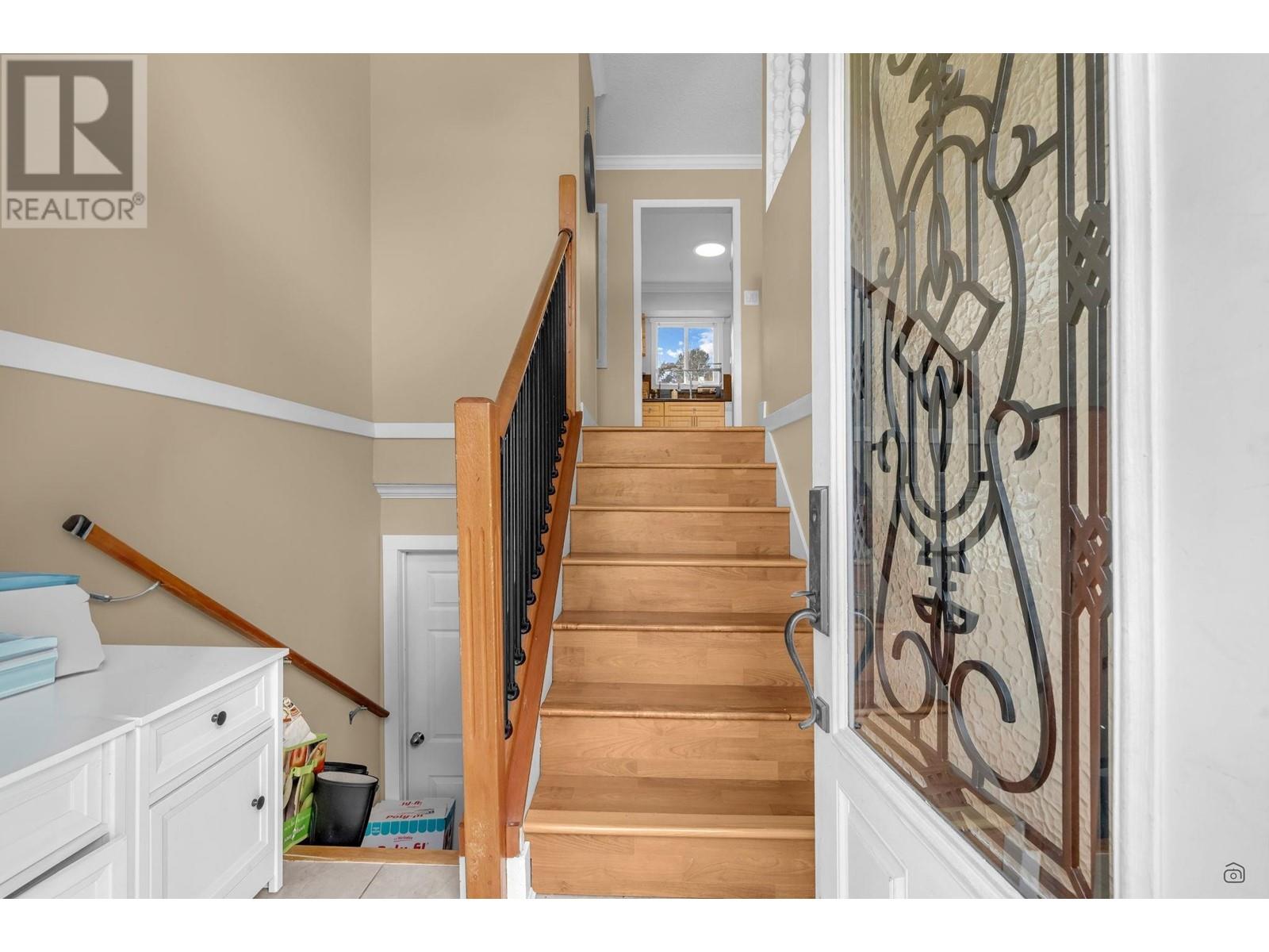 12155 Gee Street, Maple Ridge, British Columbia  V2X 7M7 - Photo 5 - R2976843