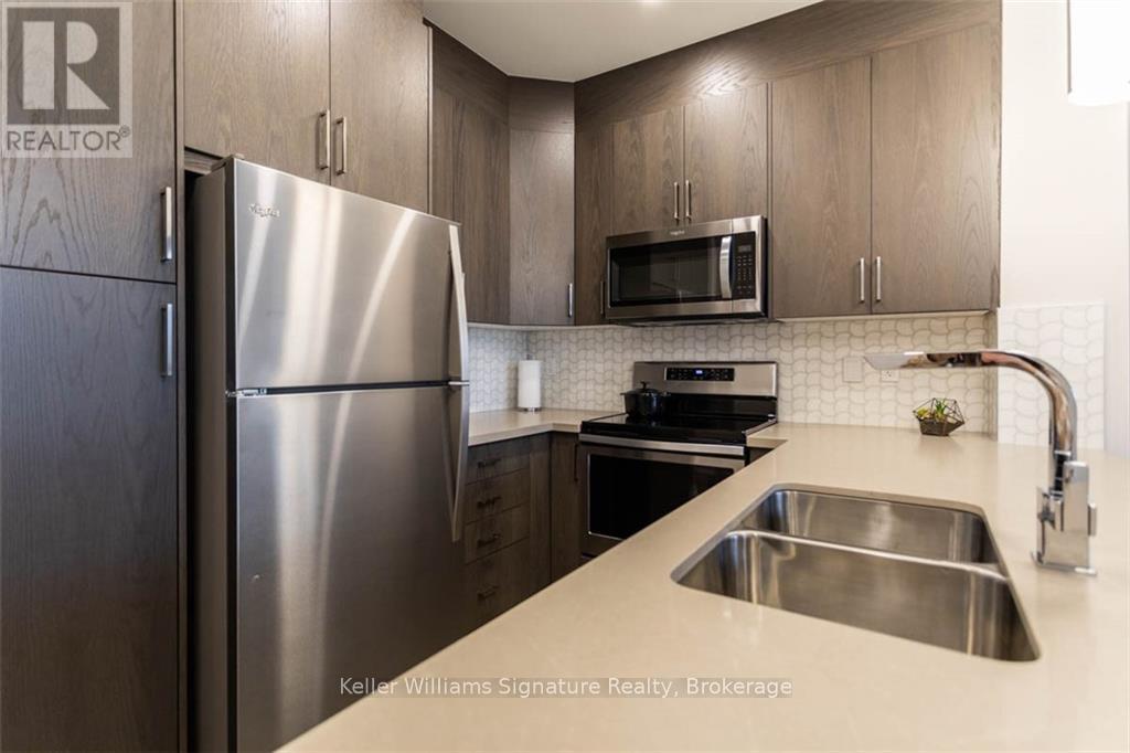 207 - 101 Locke Street S, Hamilton, Ontario  L8P 4A6 - Photo 11 - X12034200