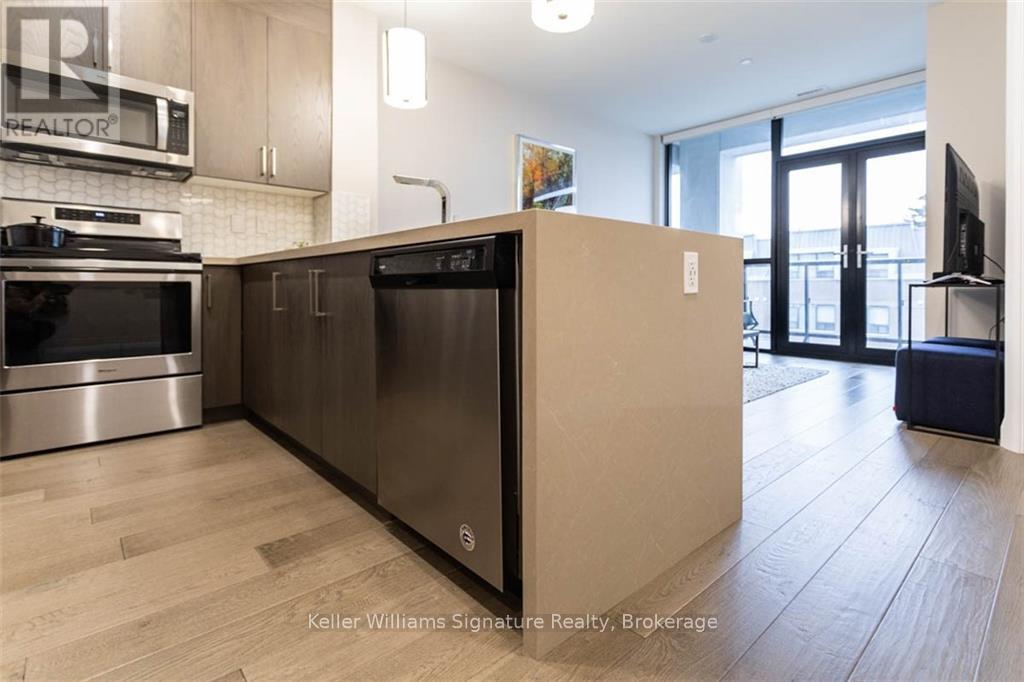 207 - 101 Locke Street S, Hamilton, Ontario  L8P 4A6 - Photo 16 - X12034200