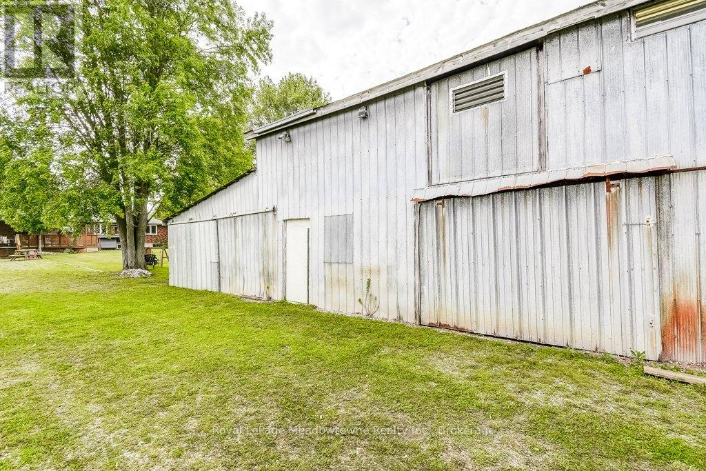 986 Westover Road, Hamilton, Ontario  N0B 1L0 - Photo 35 - X12034231