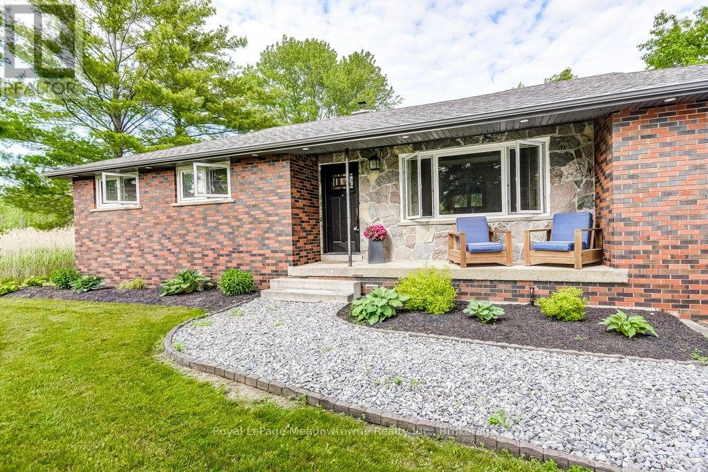 986 Westover Road, Hamilton, Ontario  N0B 1L0 - Photo 4 - X12034231