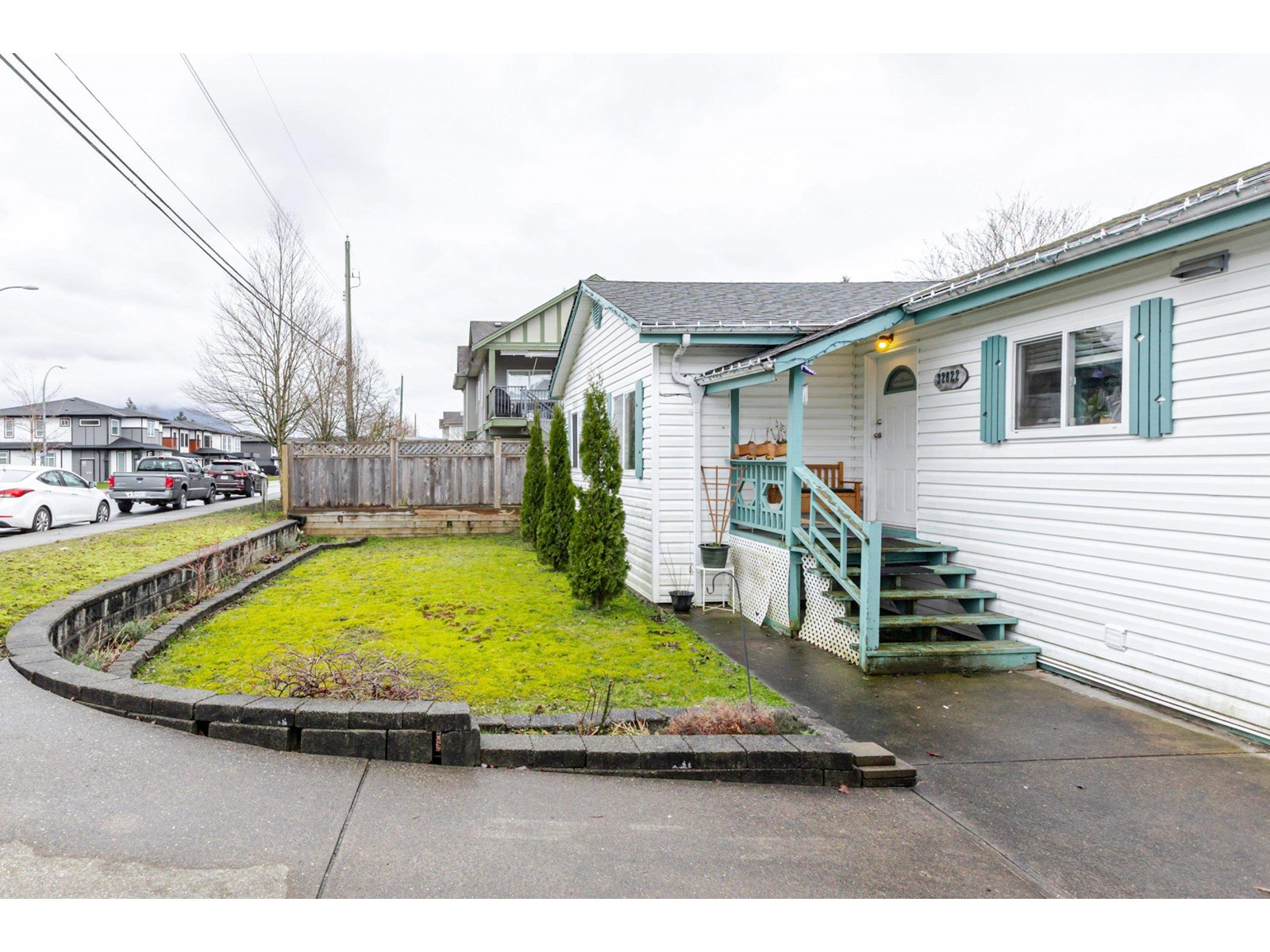 Property at 32622 EGGLESTONE AVENUE image 3