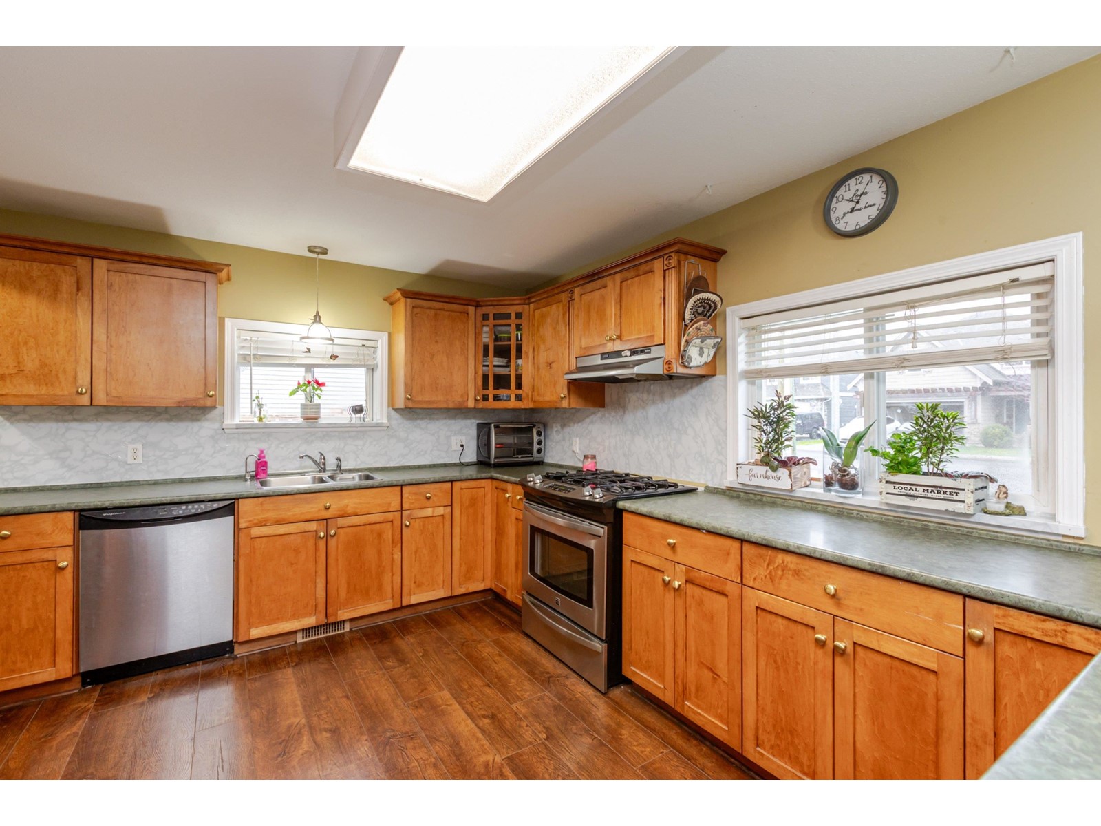 32622 Egglestone Avenue, Mission, British Columbia  V4S 1A2 - Photo 6 - R2979946