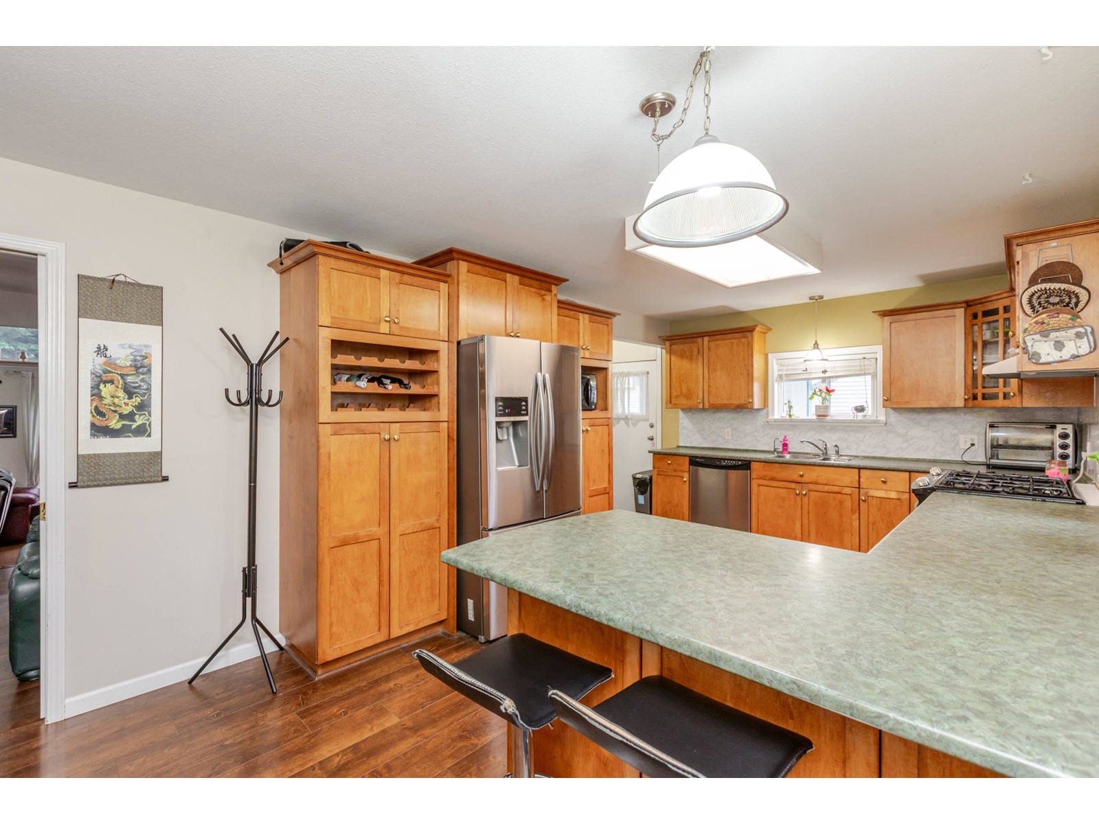 Property at 32622 EGGLESTONE AVENUE image 5