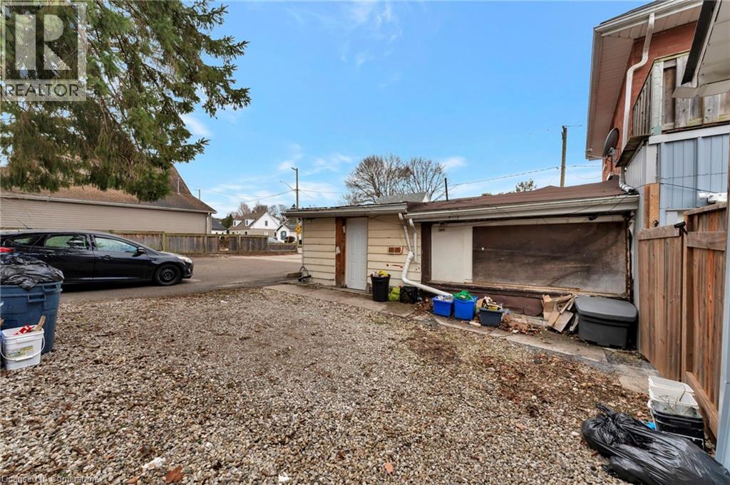 63 Elliott Street, Cambridge, Ontario  N1R 2J7 - Photo 9 - 40707111