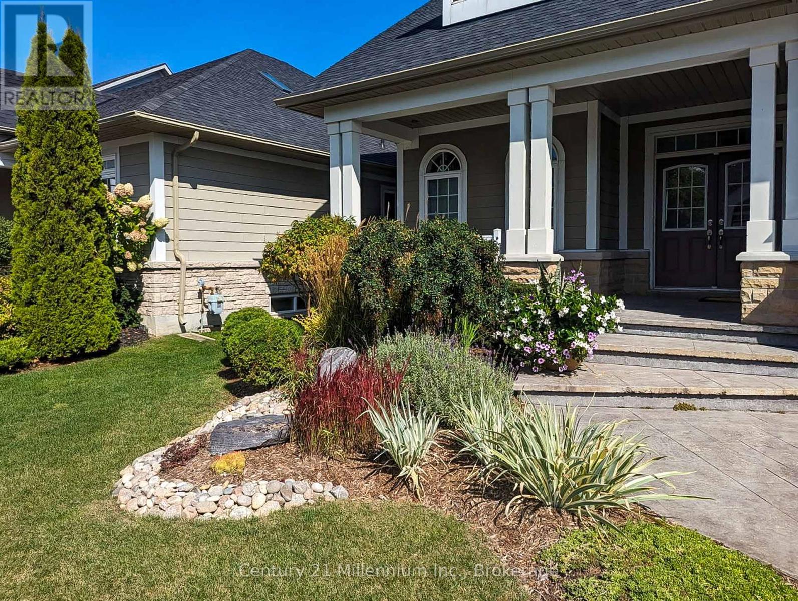 Property at 7 CLUBHOUSE DRIVE image 3