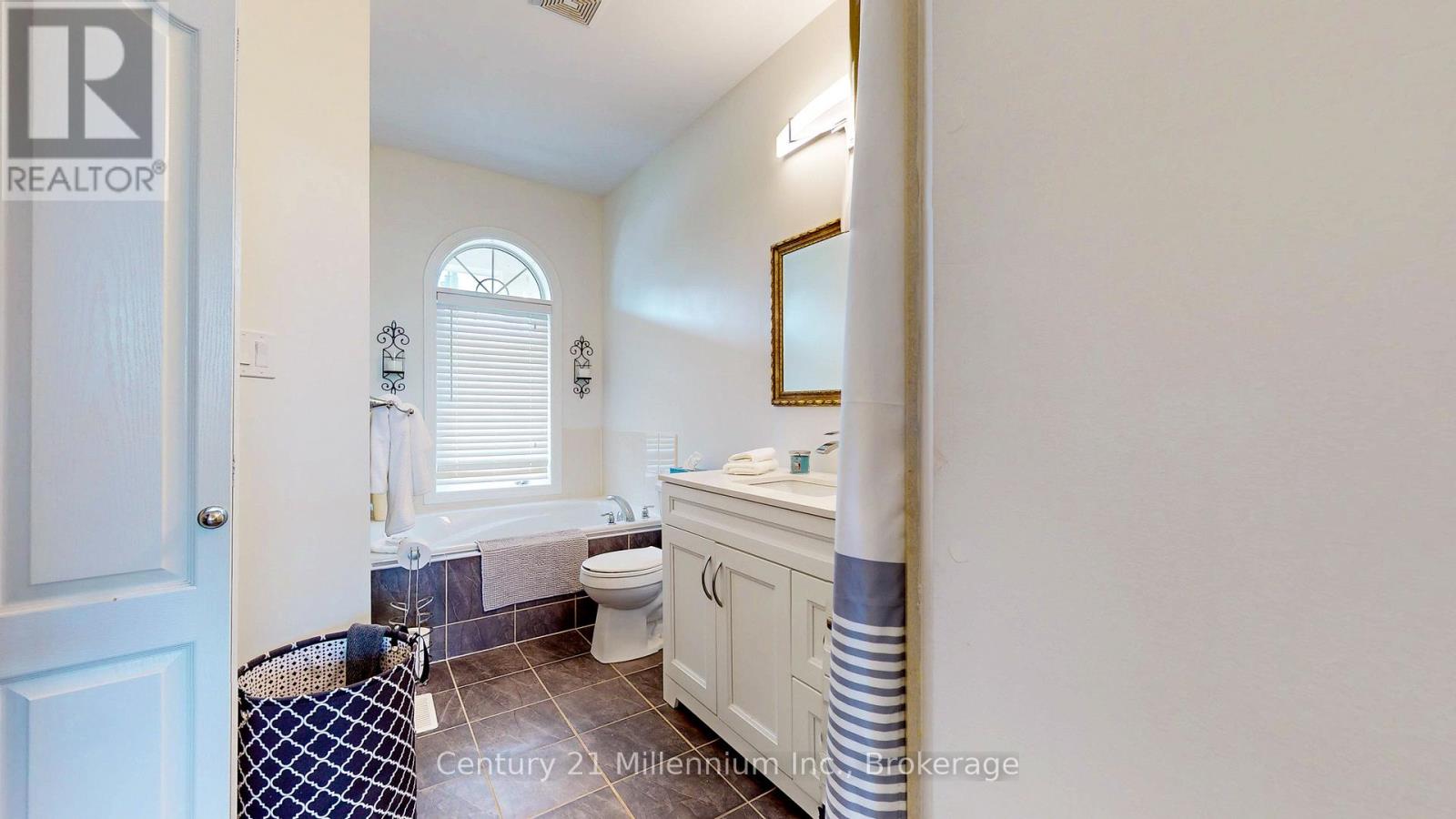 7 Clubhouse Drive, Collingwood, Ontario L9Y 4Z5 - Photo 30 - S12034270
