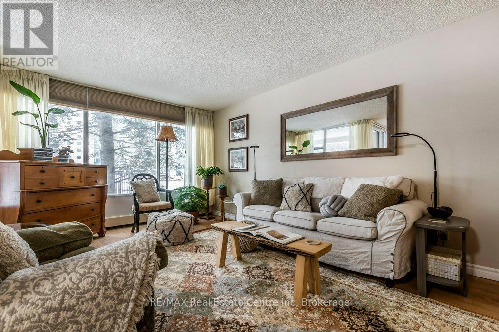 101 - 23 Woodlawn Road E, Guelph, Ontario  N1H 7G6 - Photo 11 - X11954182