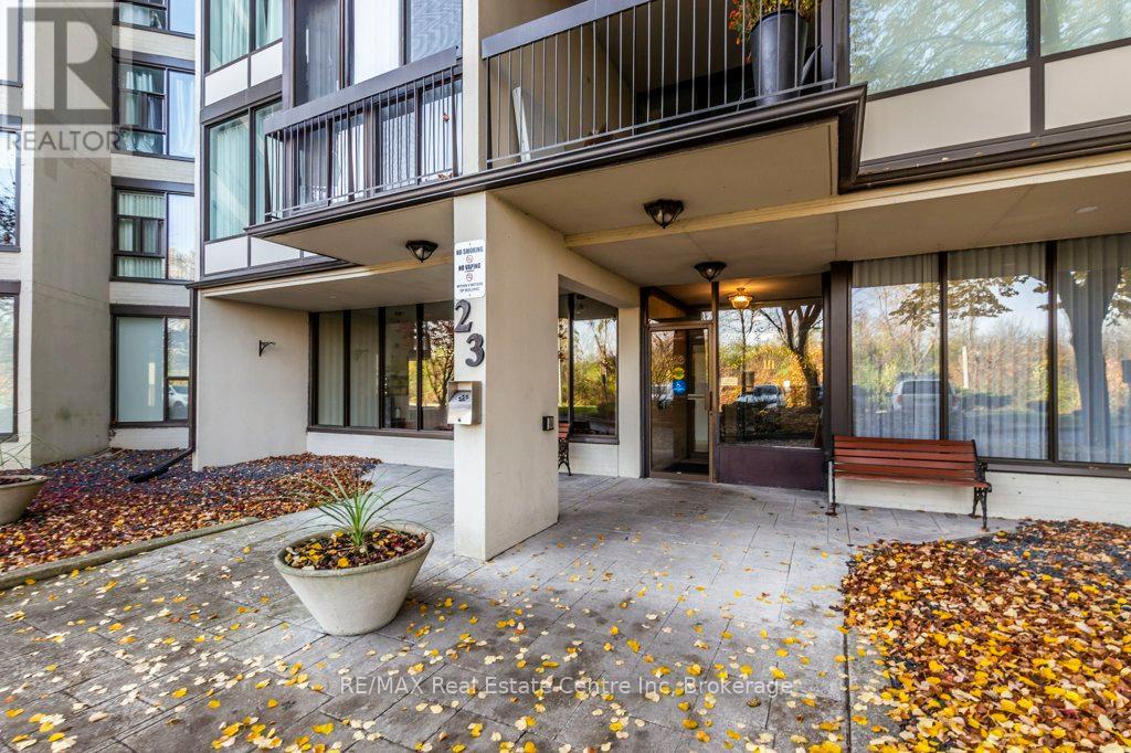 Property at 101 - 23 WOODLAWN ROAD E image 3