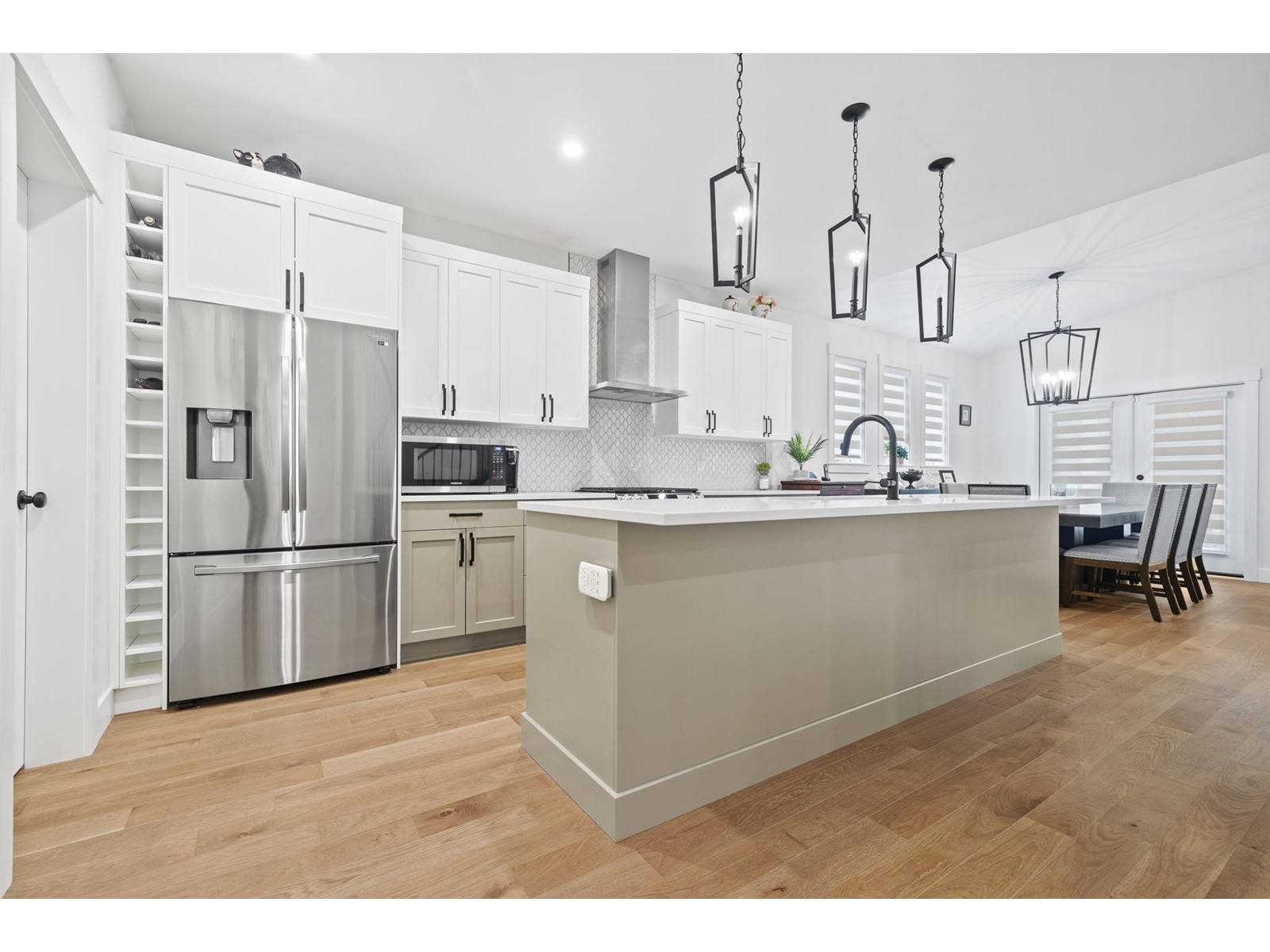 Property at 50986 SOPHIE CRESCENT image 3