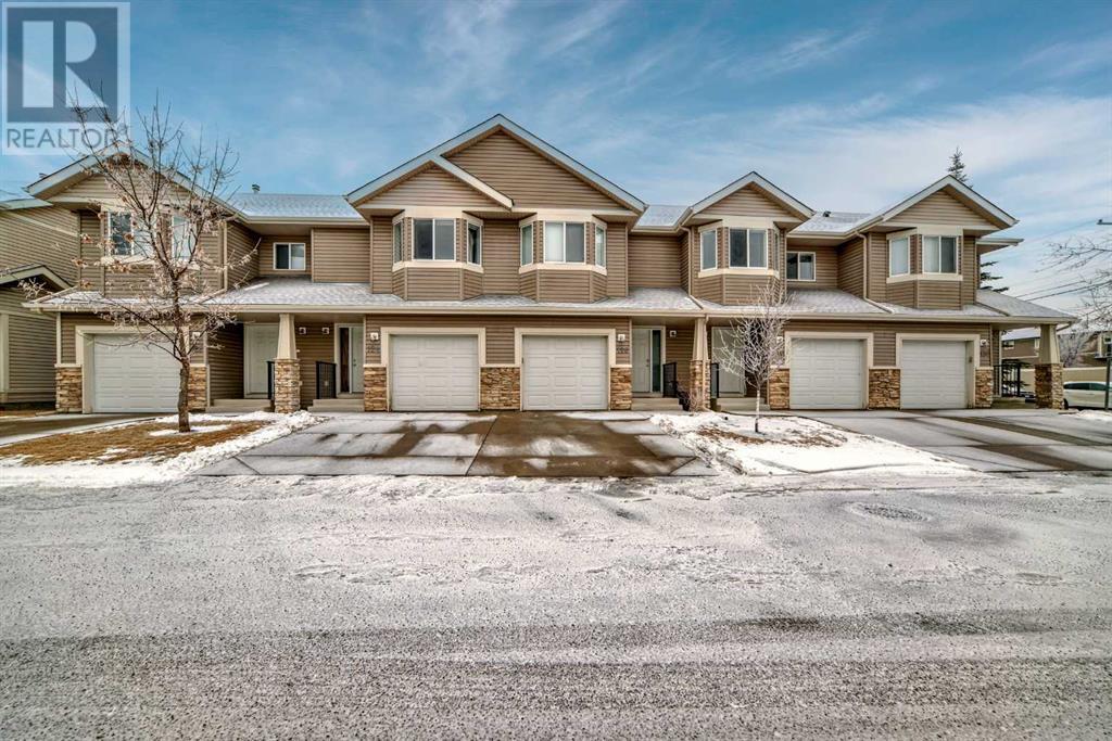 Property at 124 Royal Oak Gardens NW image 1