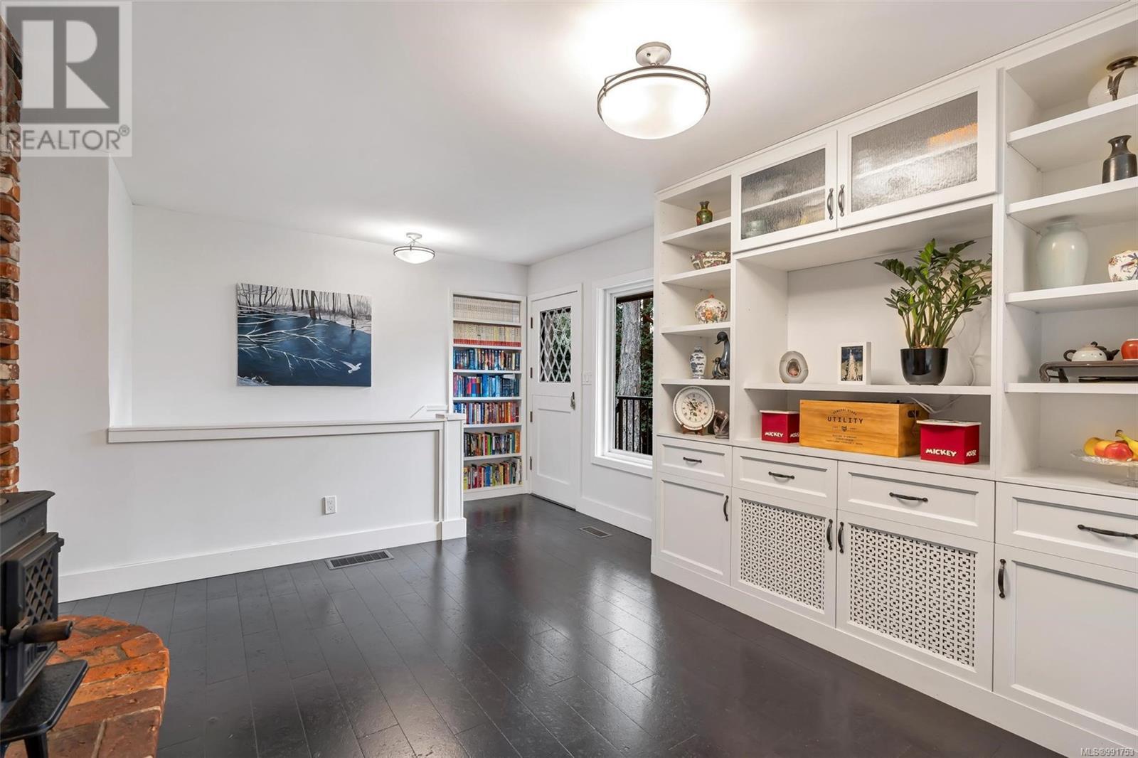 2901 Sea Point Dr, Saanich real estate listing 991753 for sale
