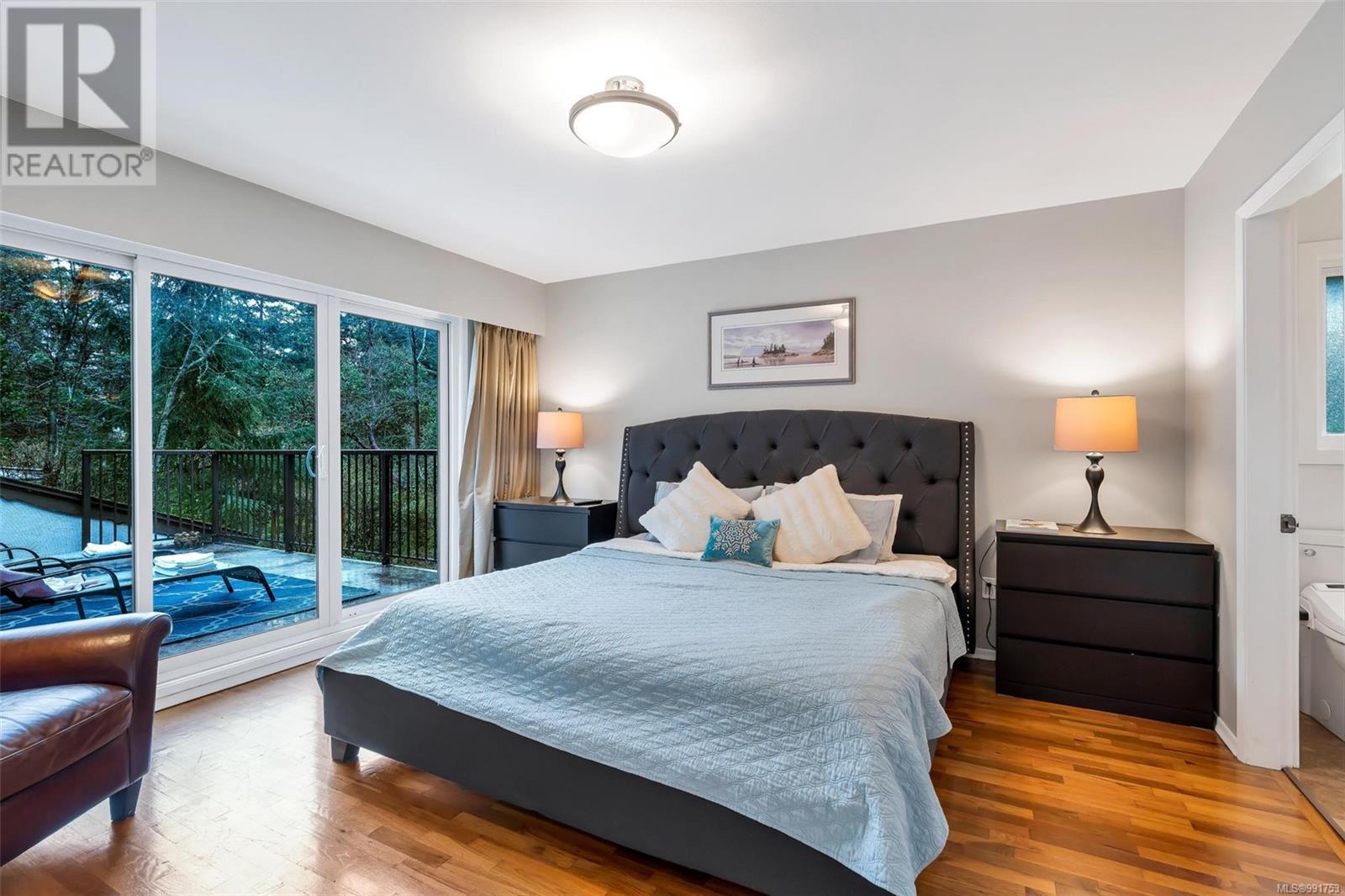 2901 Sea Point Dr, Saanich real estate listing 991753 for sale
