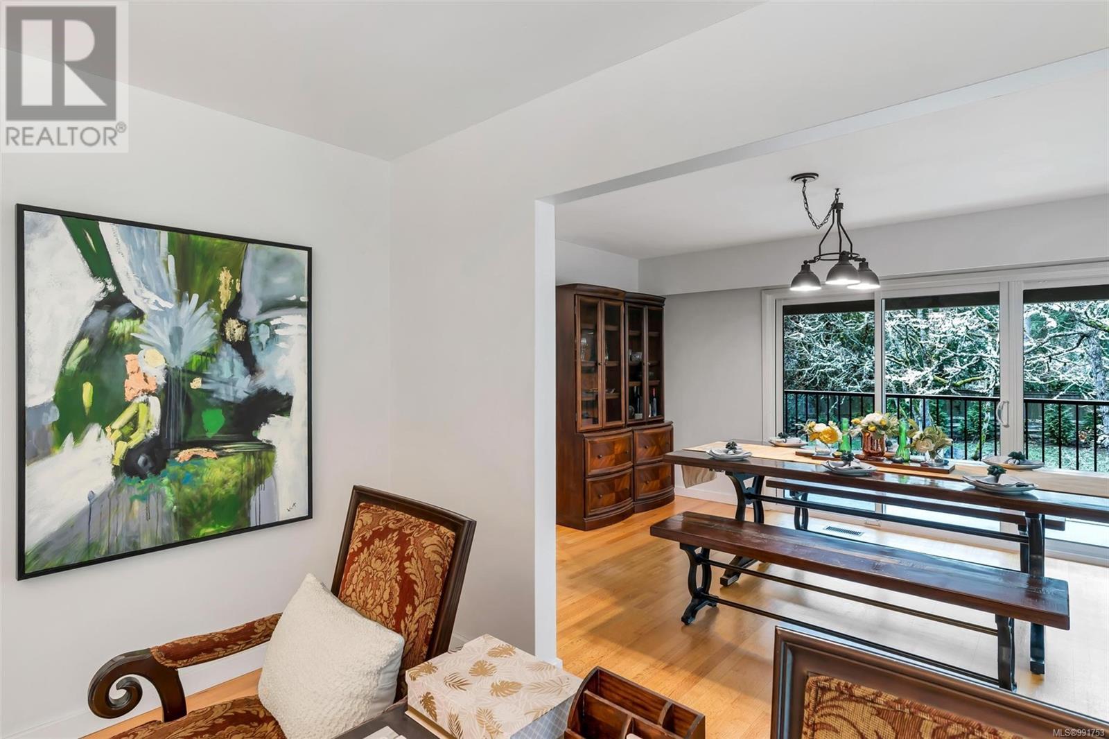 2901 Sea Point Dr, Saanich real estate listing 991753 for sale