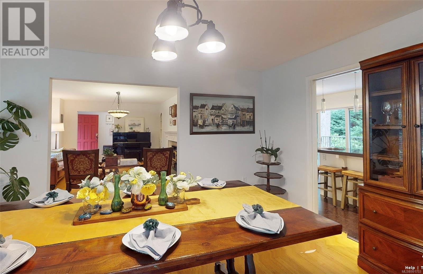 2901 Sea Point Dr, Saanich real estate listing 991753 for sale