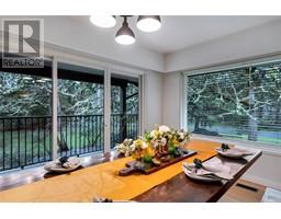 2901 Sea Point Dr, Saanich property photo listing 991753 for sale