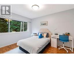 2901 Sea Point Dr, Saanich property photo listing 991753 for sale