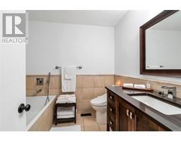 2901 Sea Point Dr, Saanich property photo listing 991753 for sale