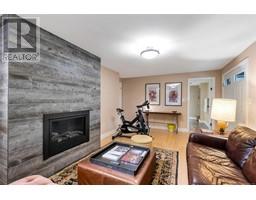 2901 Sea Point Dr, Saanich property photo listing 991753 for sale