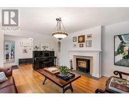 2901 Sea Point Dr, Saanich property photo listing 991753 for sale
