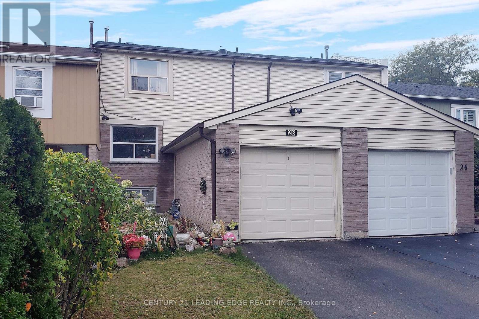 Property at 28 SCOTNEY GROVE image 3