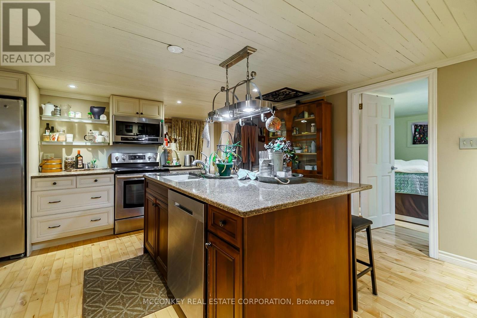 2385 Northey's Road, Smith-Ennismore-Lakefield (Lakefield), Ontario  K0L 2H0 - Photo 21 - X12004030