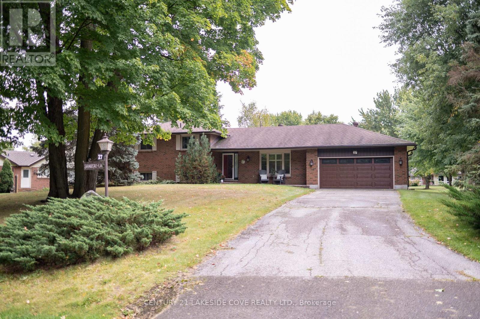 Property at 27 THICKETWOOD PLACE image 1
