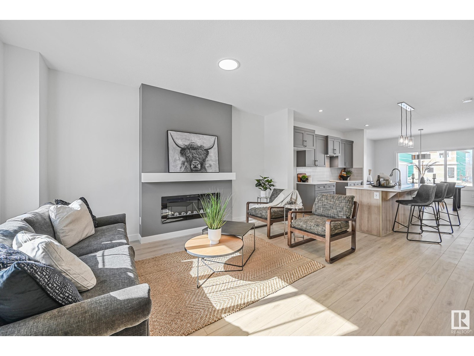 Property at 56 PENN PL image 1