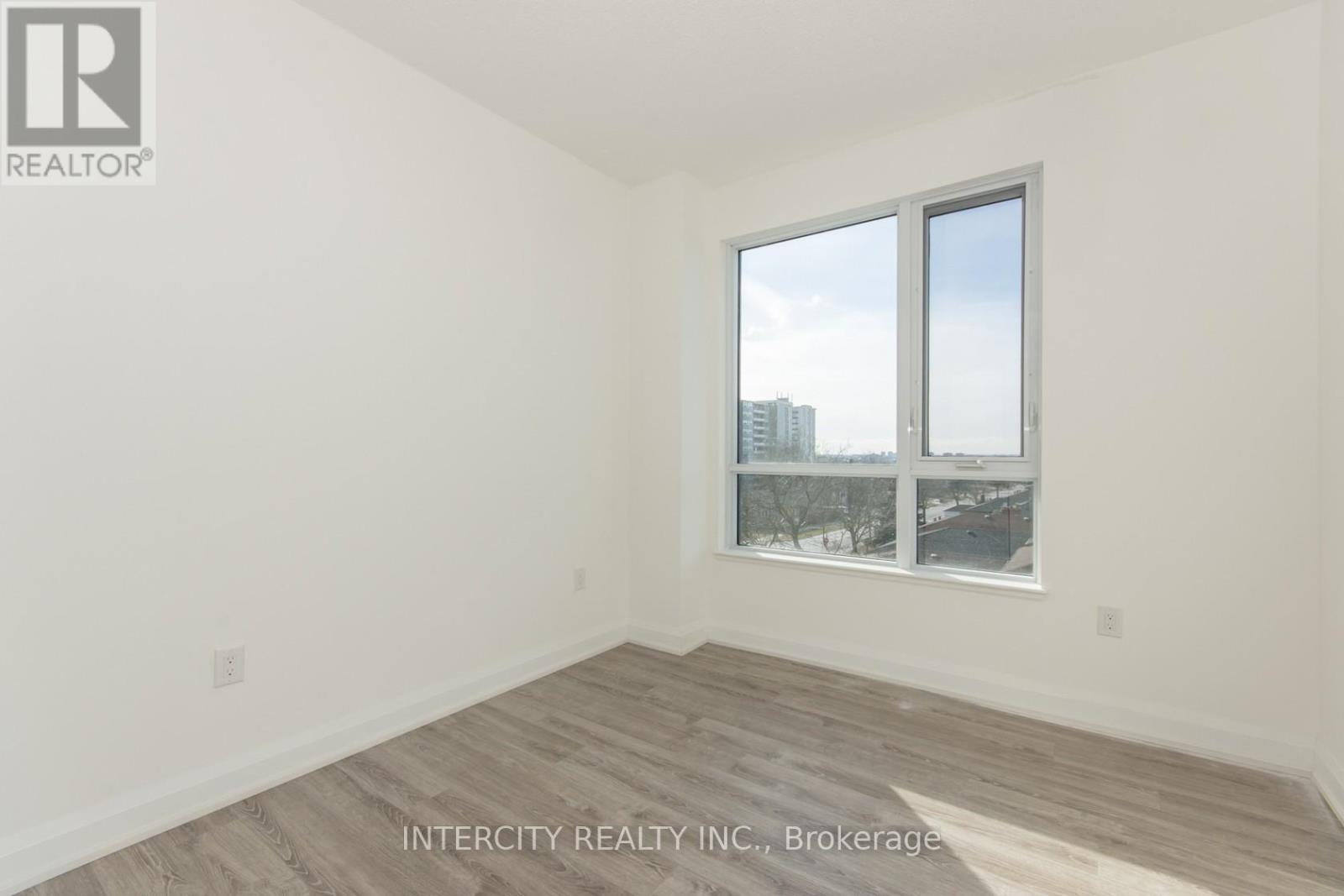 320 - 2800 Keele Street, Toronto, Ontario  M3M 2G5 - Photo 12 - W12034311